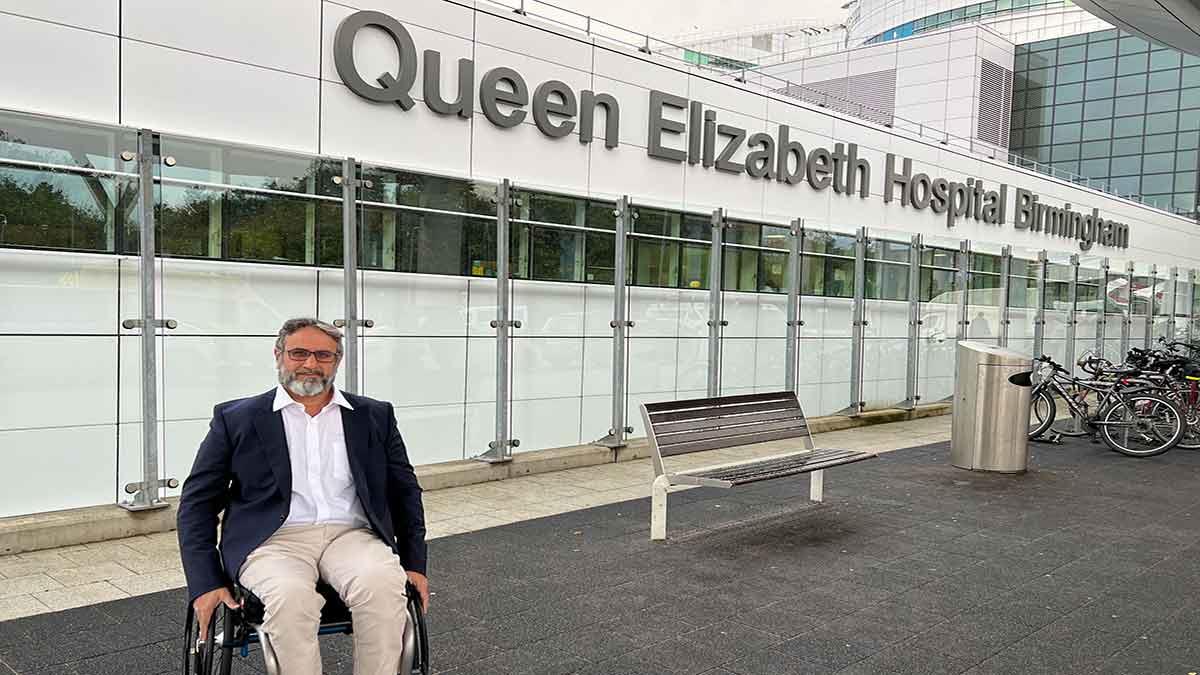 Surgeon Mo Belal returns to work at Queen Elizabeth Hospital Birmingham
